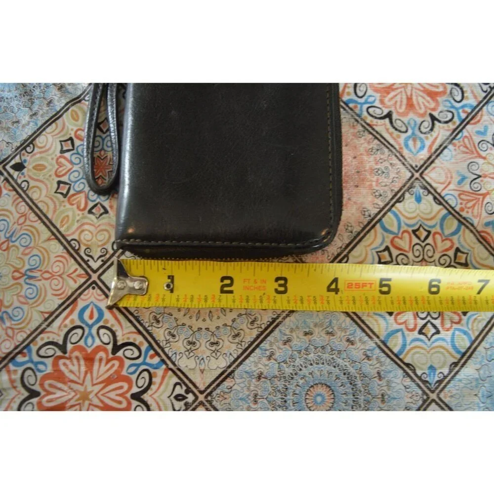 Fossil Wallet Black Leather Zip Around Accordion Wristlet Kelly Green Interior